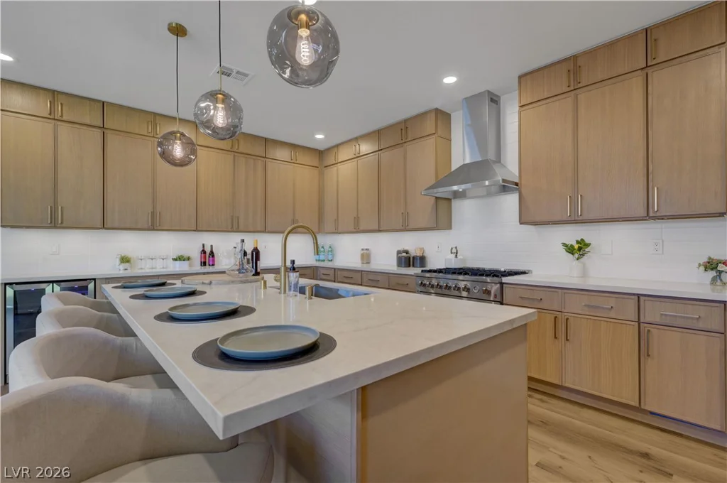 121 Torchwood, Las Vegas, NV 89144