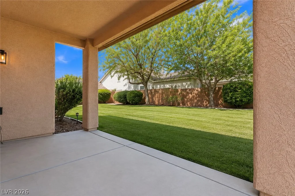 121 Torchwood, Las Vegas, NV 89144