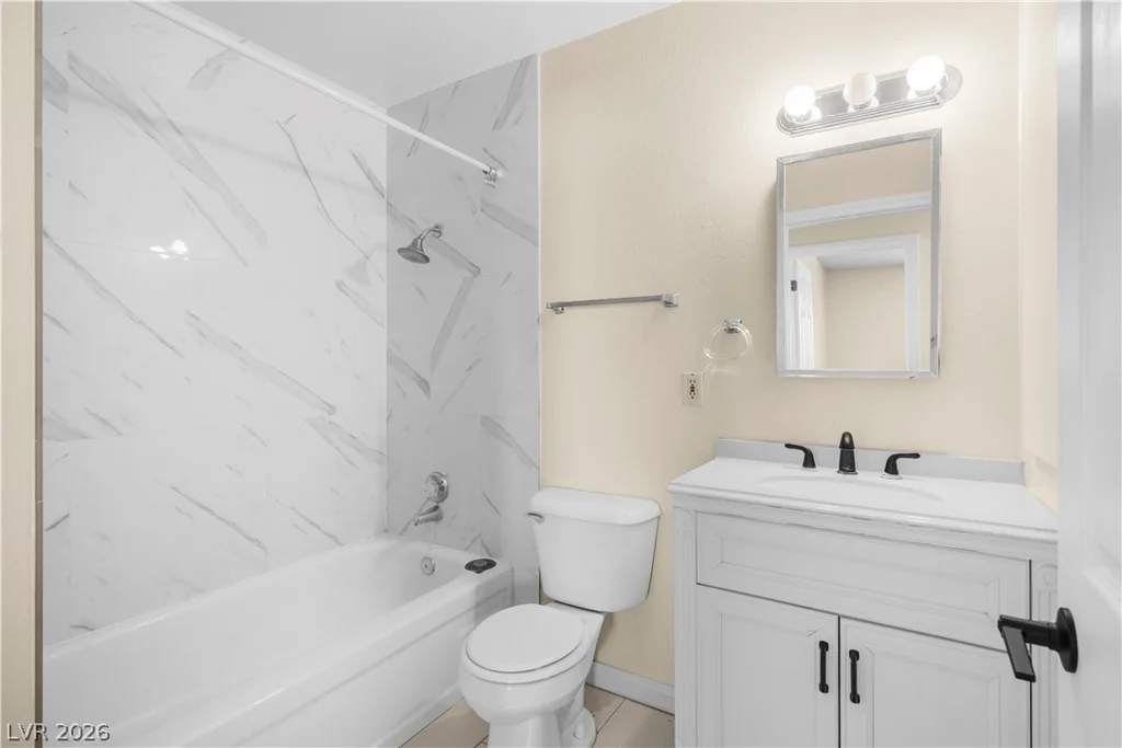 4734 Roberta, Las Vegas, NV 89119