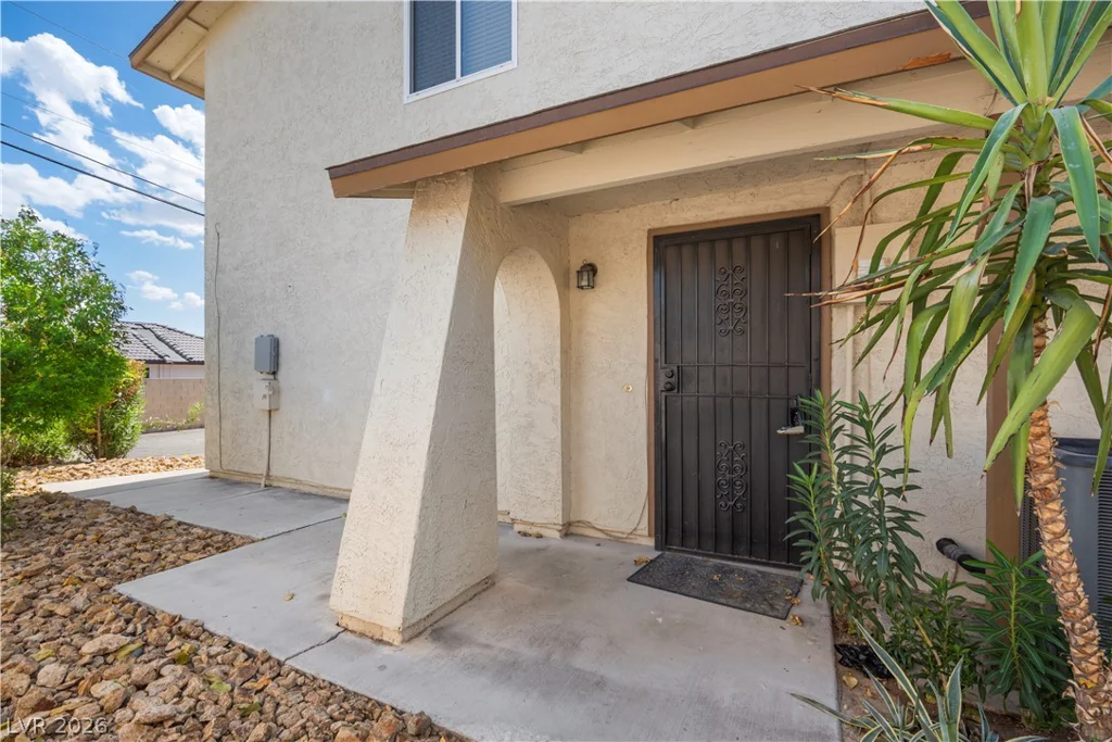 4734 Roberta, Las Vegas, NV 89119