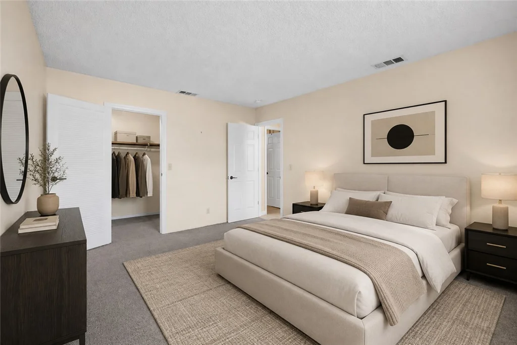 4734 Roberta, Las Vegas, NV 89119