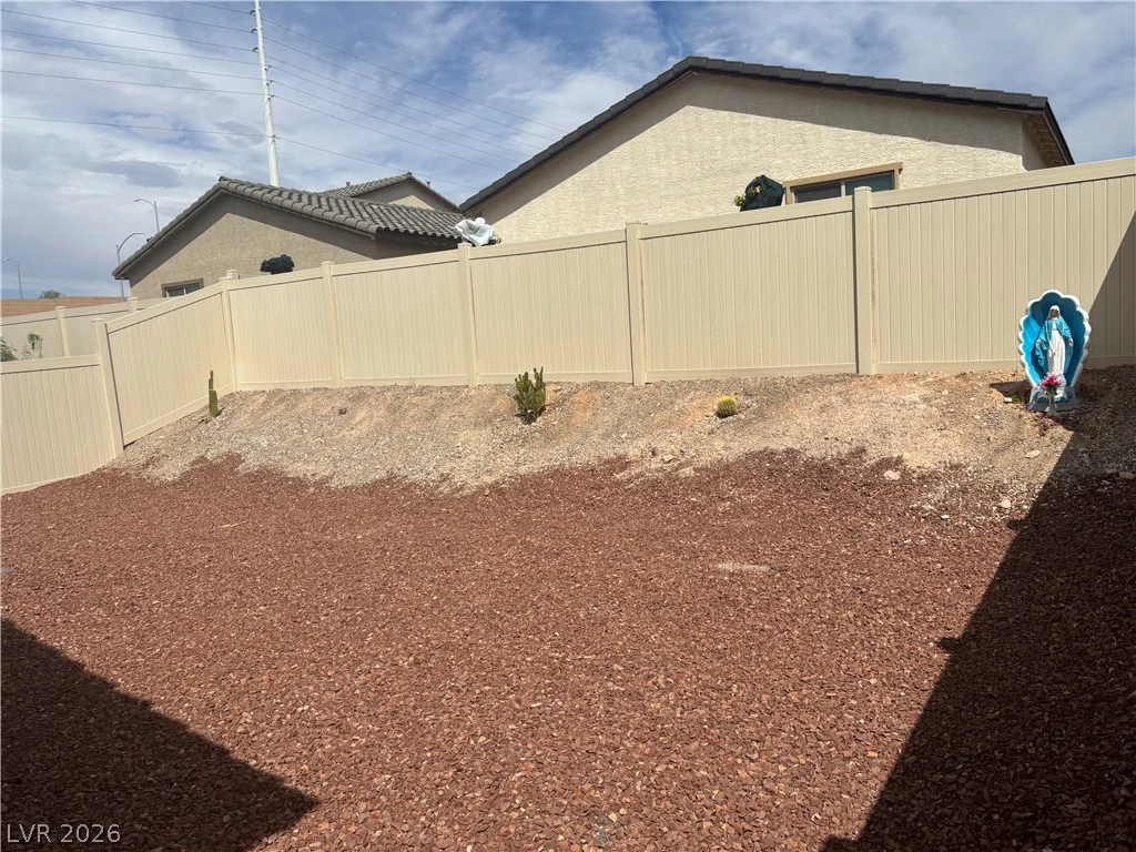 2780 Predator, Las Vegas, NV 89156