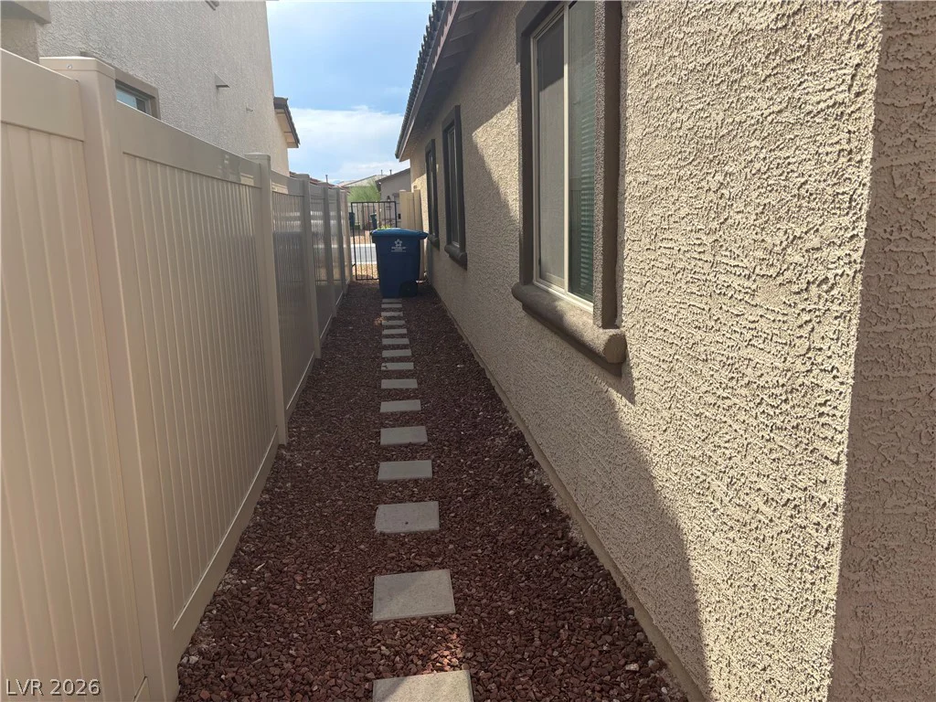 2780 Predator, Las Vegas, NV 89156