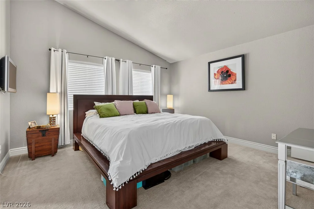 6673 Coral Falls, Las Vegas, NV 89108