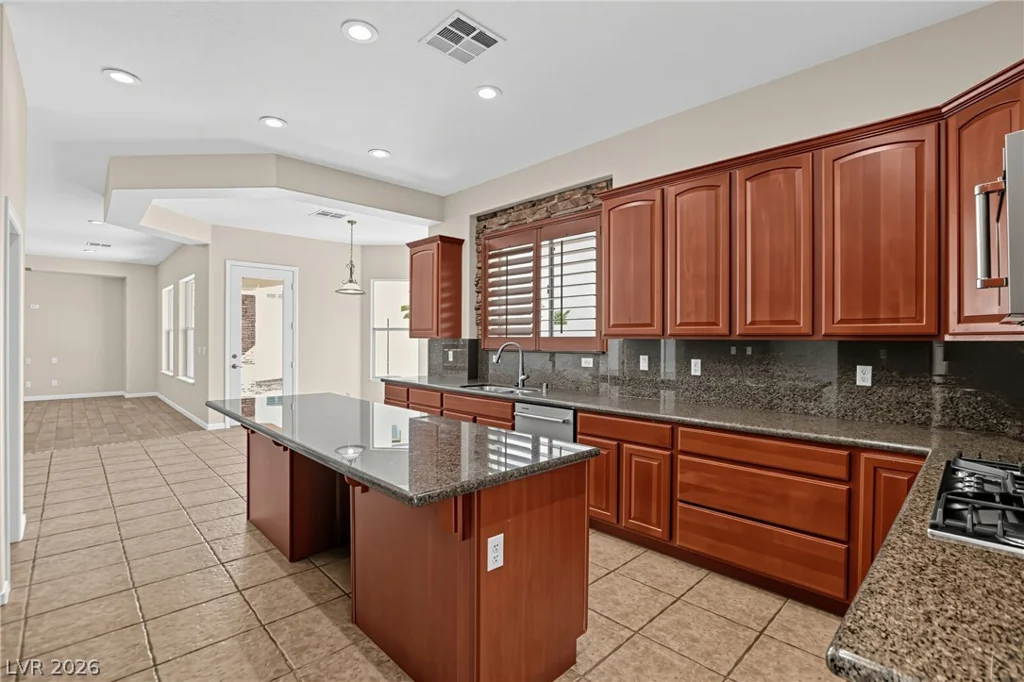 7308 Buttons Ridge, Las Vegas, NV 89131