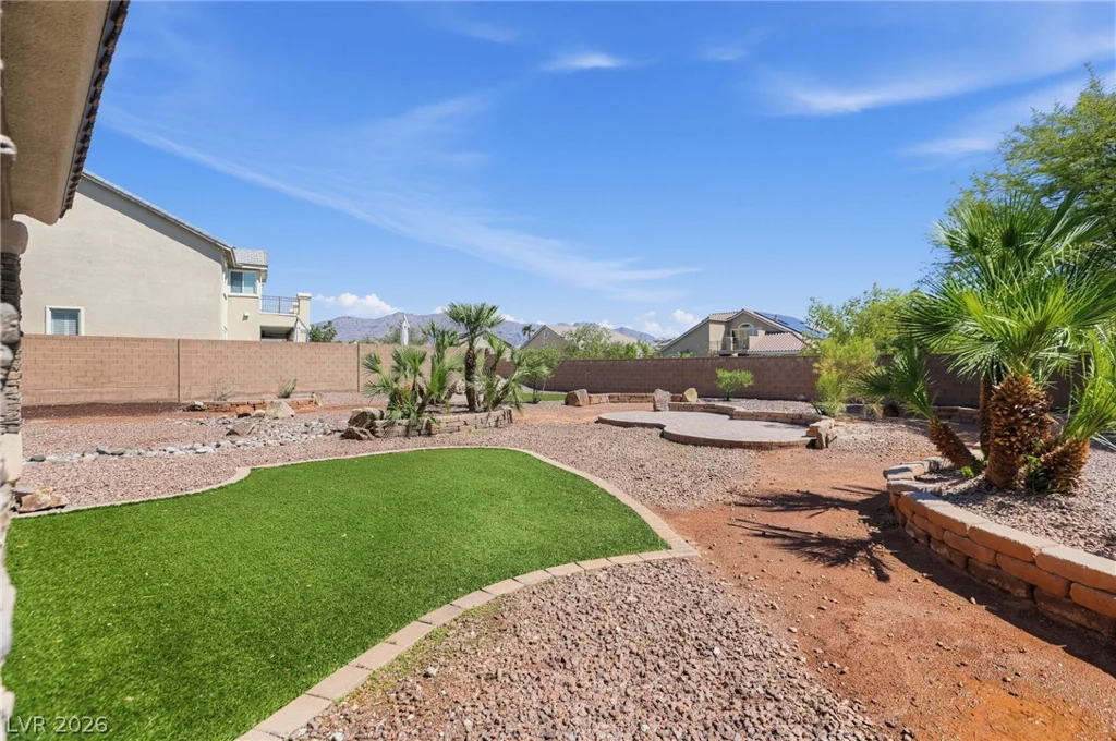 7308 Buttons Ridge, Las Vegas, NV 89131