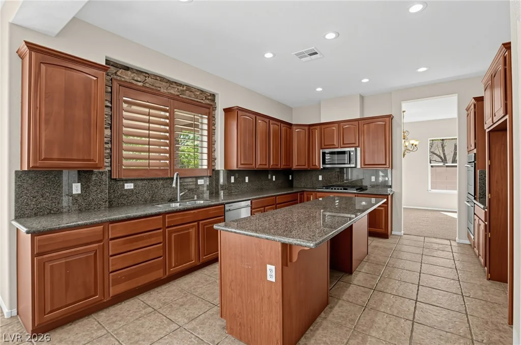7308 Buttons Ridge, Las Vegas, NV 89131