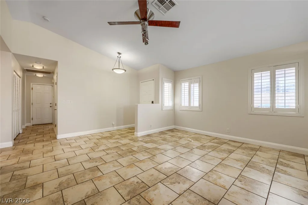 3692 Copper Cactus, Las Vegas, NV 89129