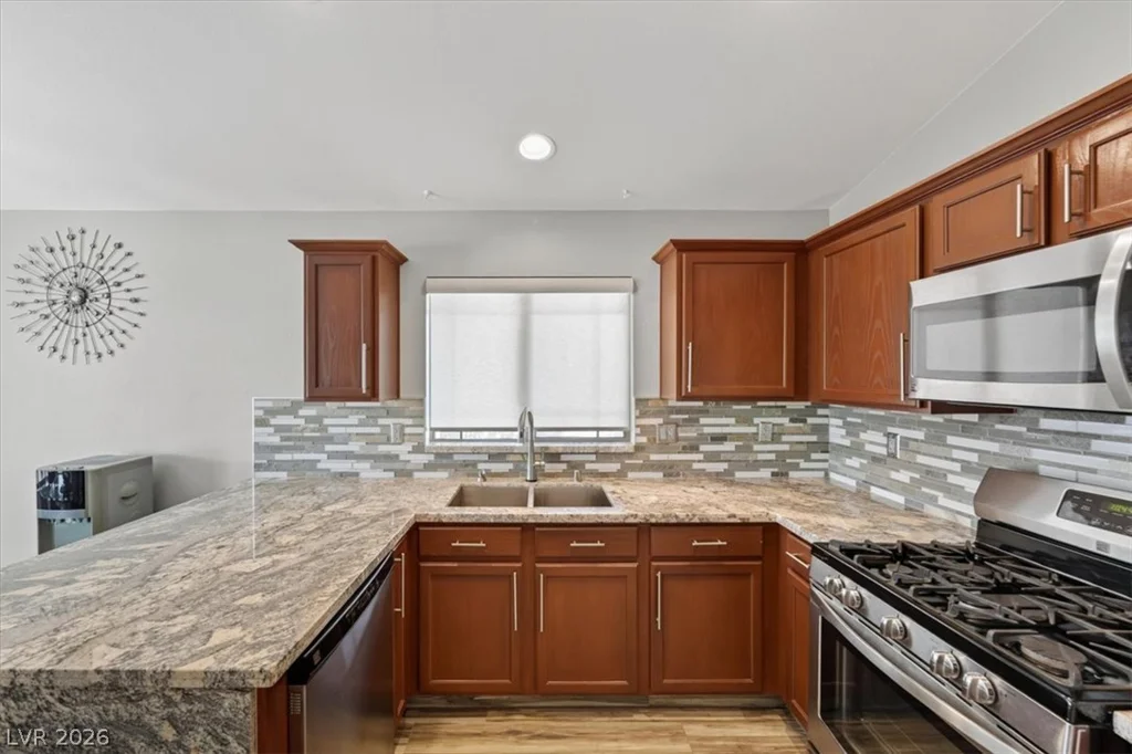 9686 Giddings, Las Vegas, NV 89148