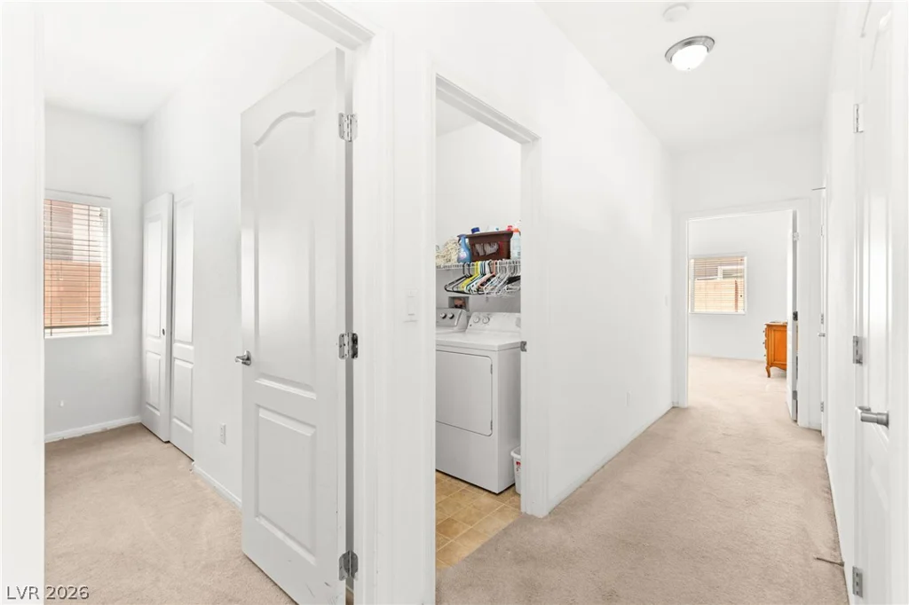324 Sharp Edge, North Las Vegas, NV 89031