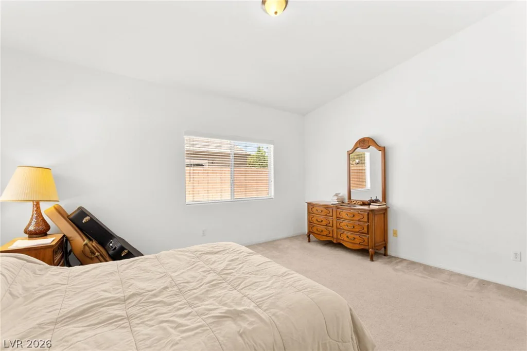 324 Sharp Edge, North Las Vegas, NV 89031