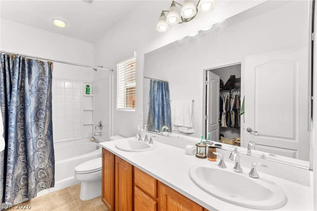 324 Sharp Edge, North Las Vegas, NV 89031