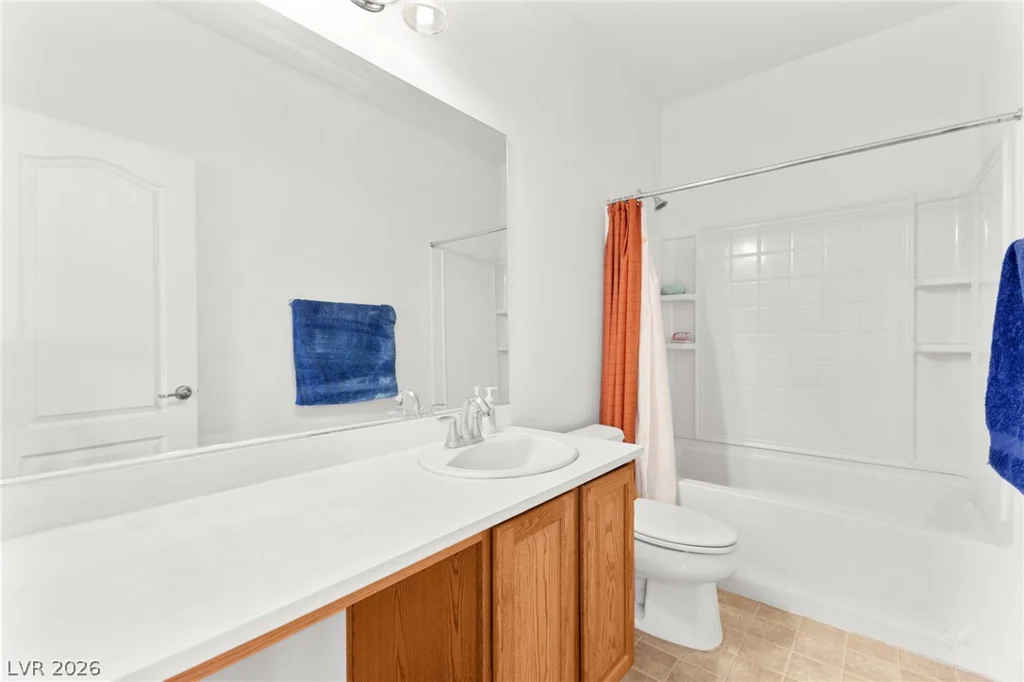 324 Sharp Edge, North Las Vegas, NV 89031