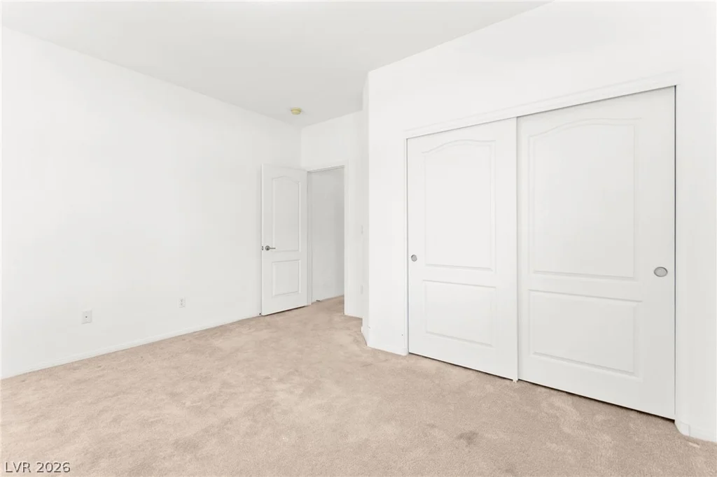 324 Sharp Edge, North Las Vegas, NV 89031