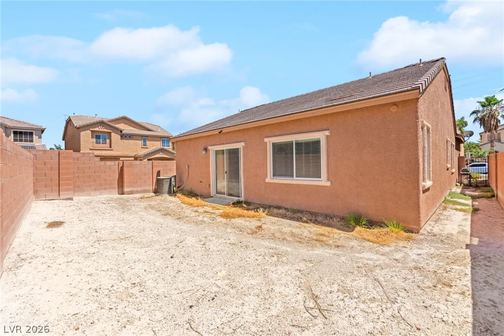 324 Sharp Edge, North Las Vegas, NV 89031