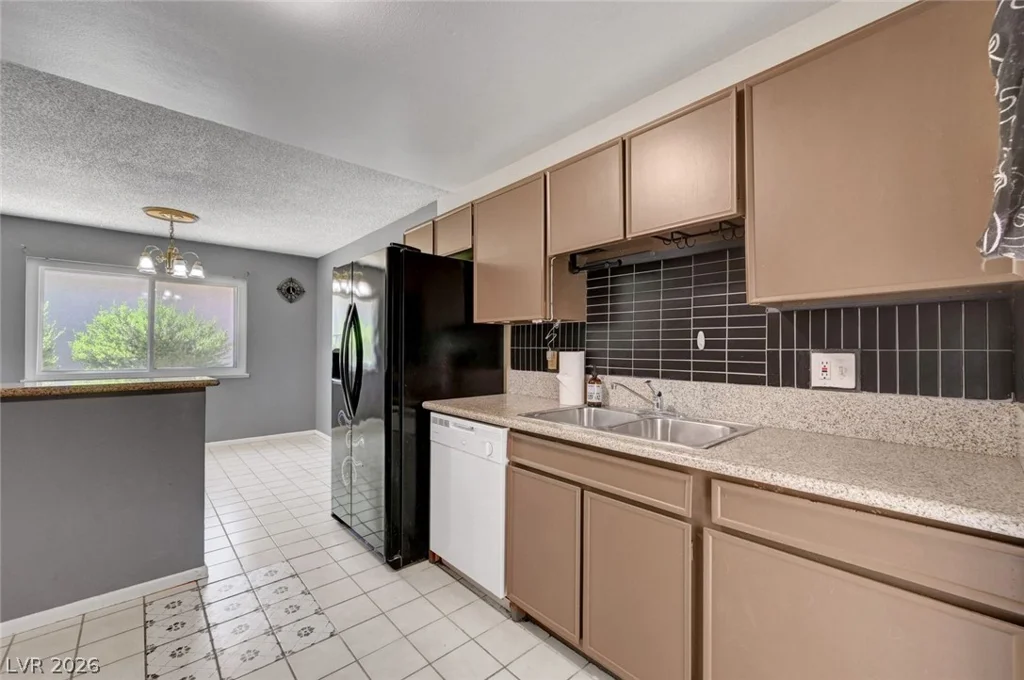 6209 Dayton, Las Vegas, NV 89107
