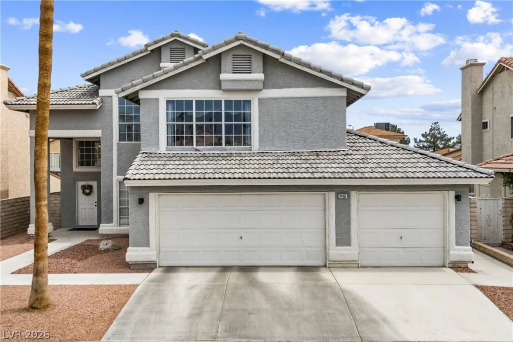 2416 Goldenmoon, Las Vegas, NV 89108