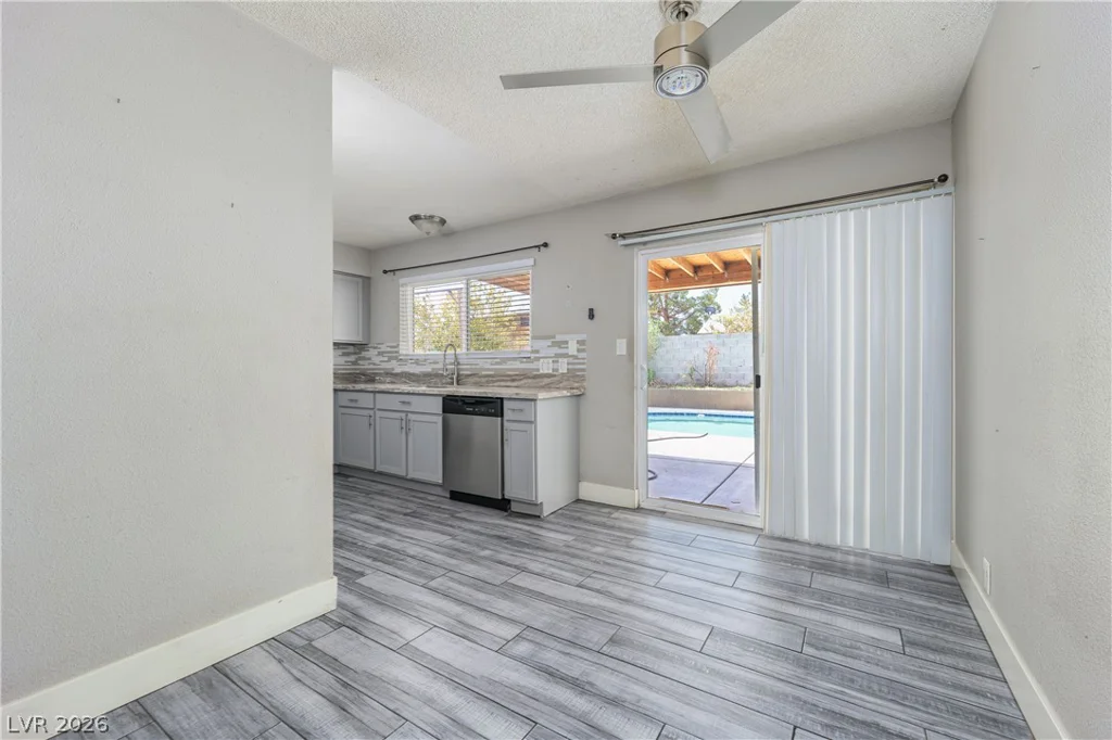 4671 Marnell, Las Vegas, NV 89121