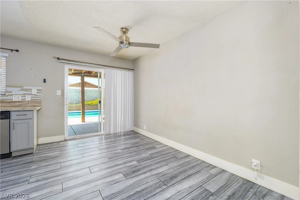 4671 Marnell, Las Vegas, NV 89121