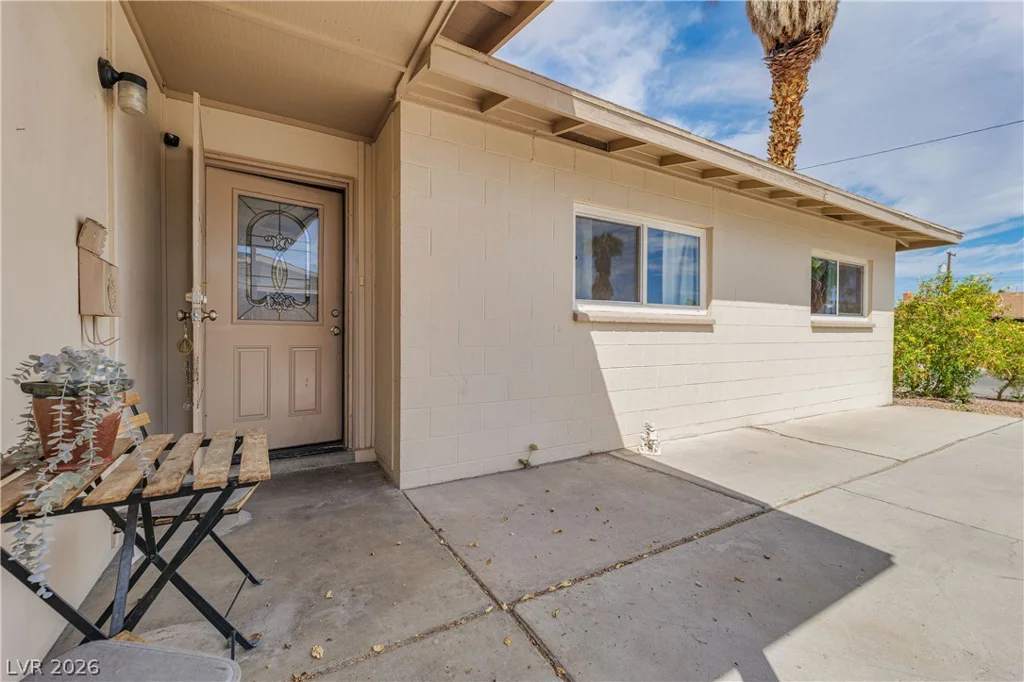 4671 Marnell, Las Vegas, NV 89121