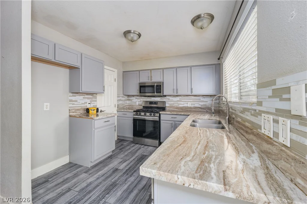 4671 Marnell, Las Vegas, NV 89121
