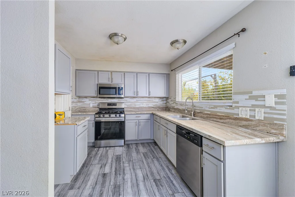 4671 Marnell, Las Vegas, NV 89121