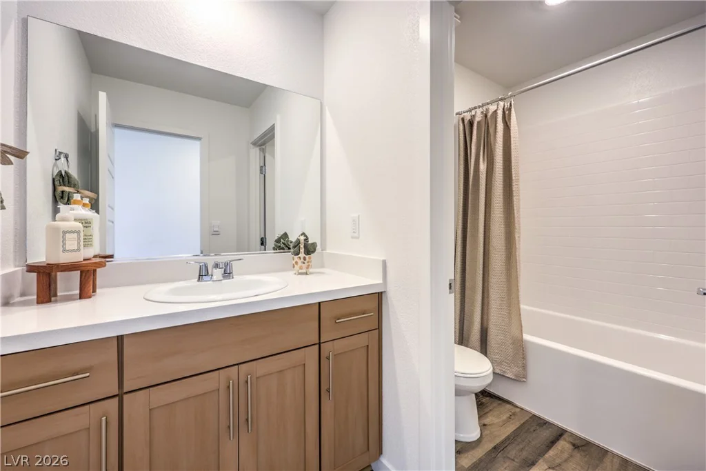 7401 BALENGER BAY, North Las Vegas, NV 89084