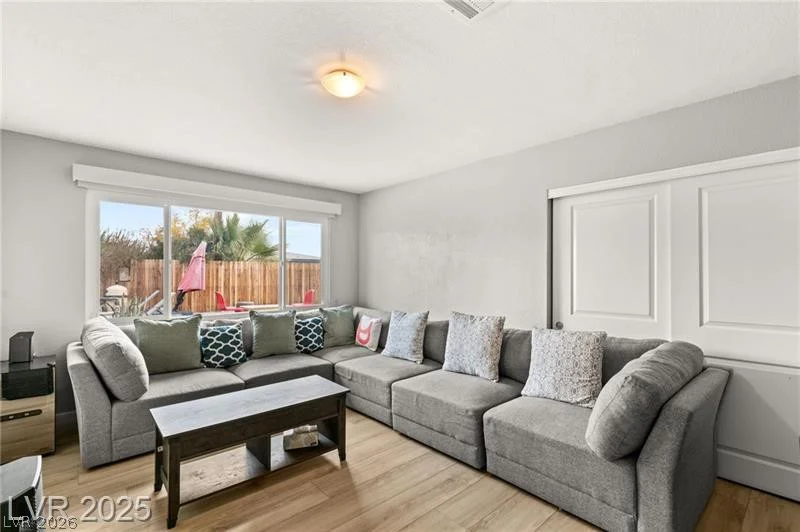 1707 8th, Las Vegas, NV 89104