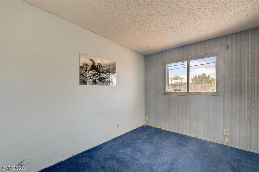 1209 Helen, North Las Vegas, NV 89030
