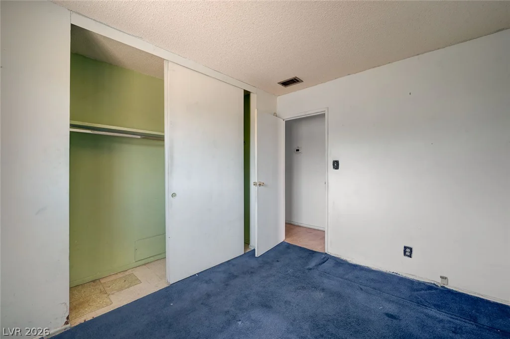 1209 Helen, North Las Vegas, NV 89030