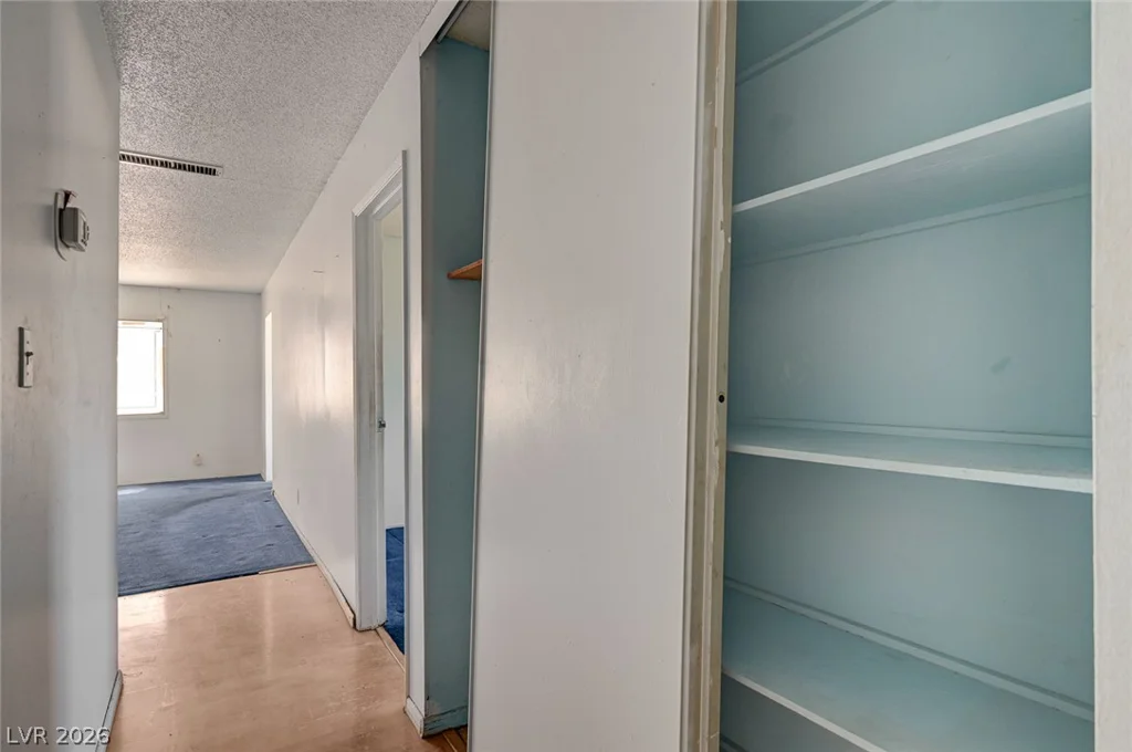 1209 Helen, North Las Vegas, NV 89030