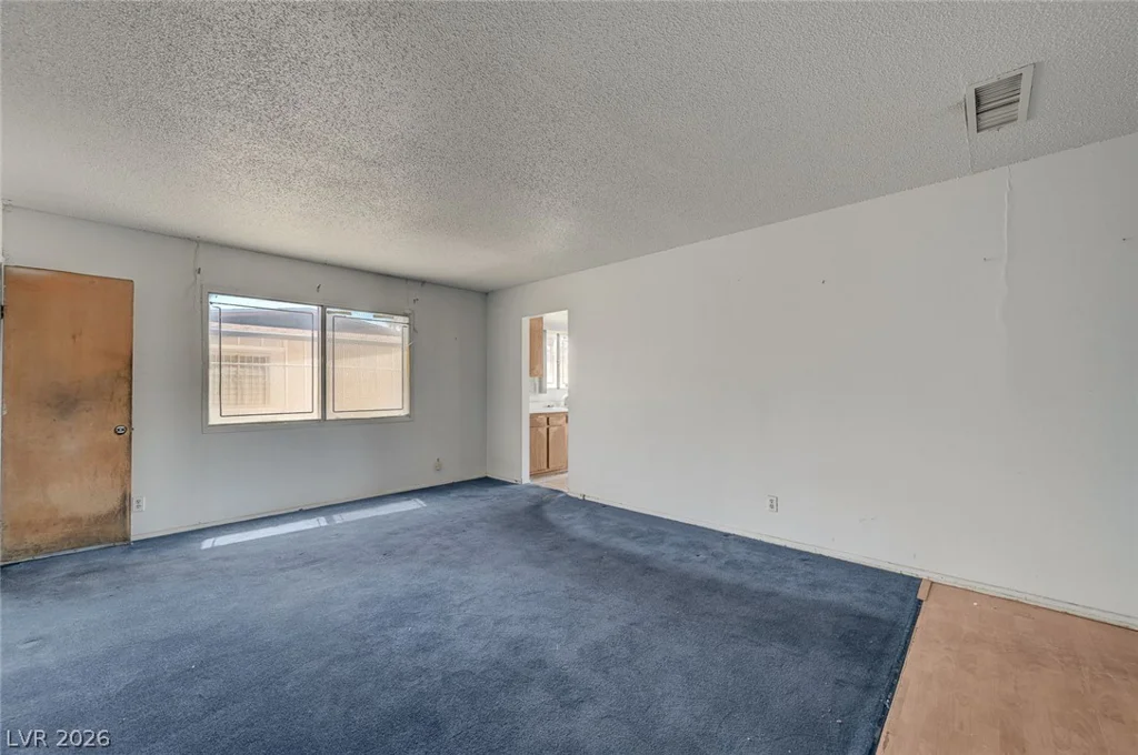 1209 Helen, North Las Vegas, NV 89030