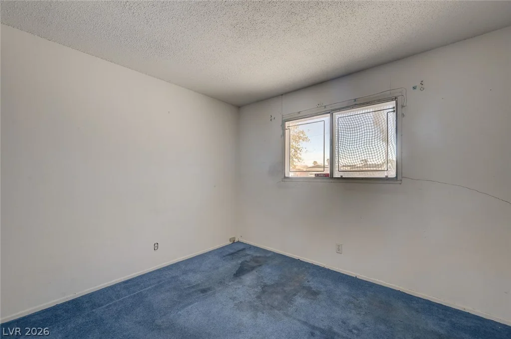 1209 Helen, North Las Vegas, NV 89030
