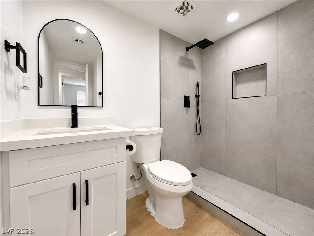 2741 San Domingo, Las Vegas, NV 89115