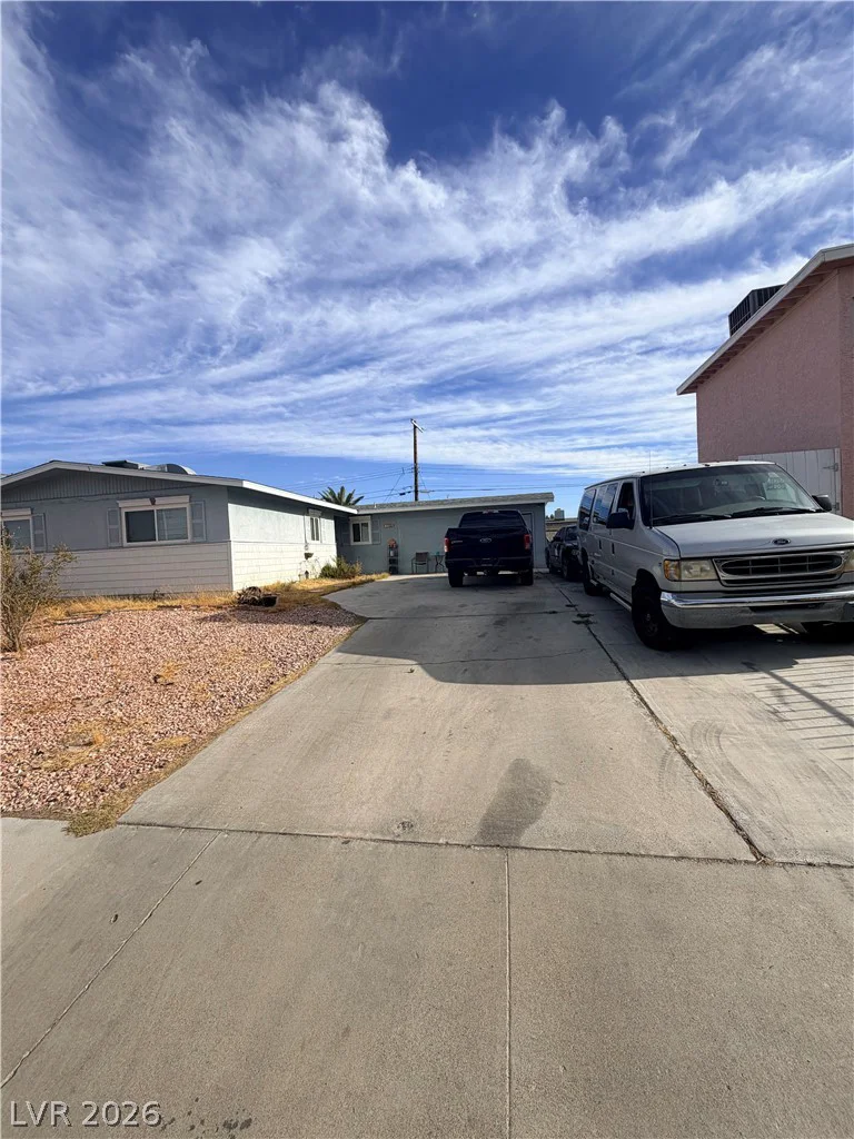 5801 Harmony, Las Vegas, NV 89107