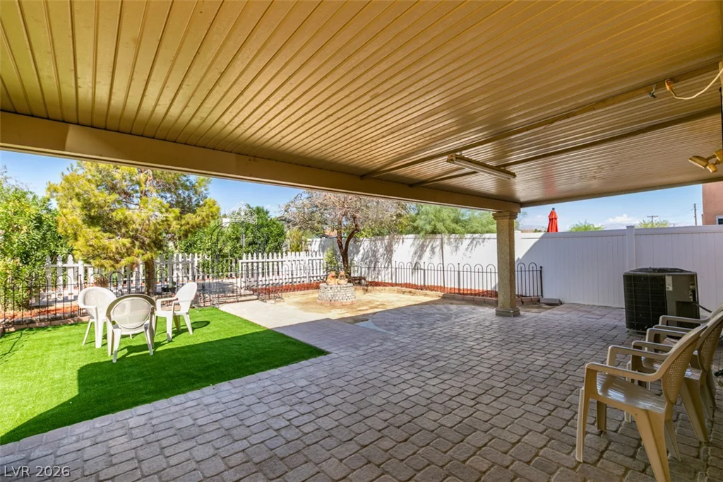 4033 Puebla, Las Vegas, NV 89115