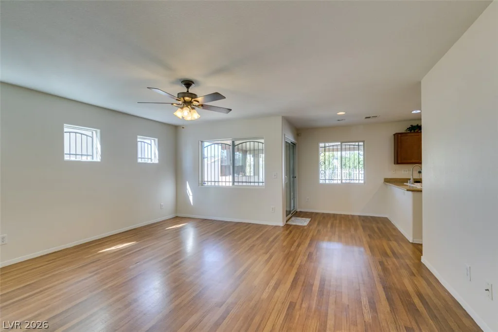 4033 Puebla, Las Vegas, NV 89115