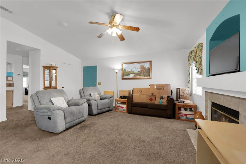 5415 Harmon, Las Vegas, NV 89103