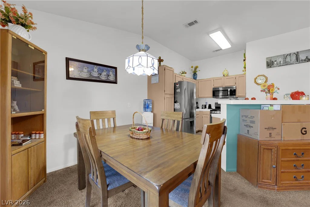 5415 Harmon, Las Vegas, NV 89103