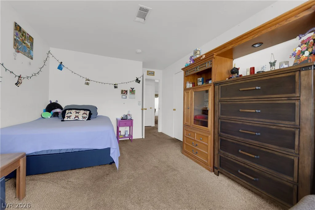 5415 Harmon, Las Vegas, NV 89103