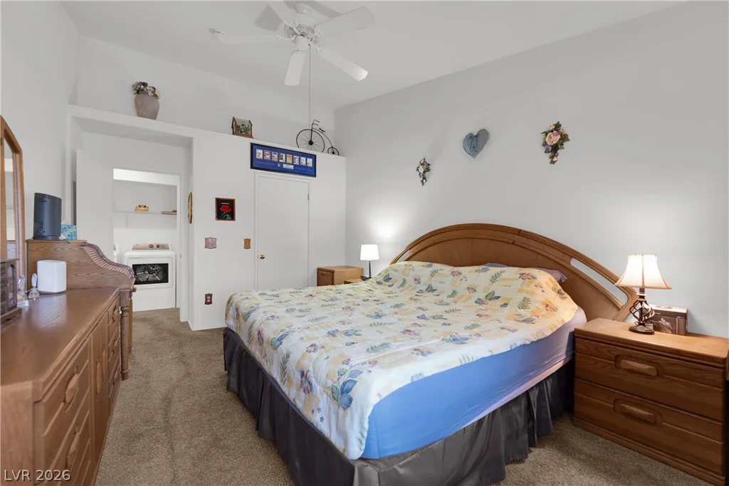 5415 Harmon, Las Vegas, NV 89103