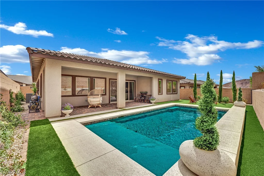 30 Barrio Alto, Henderson, NV 89011