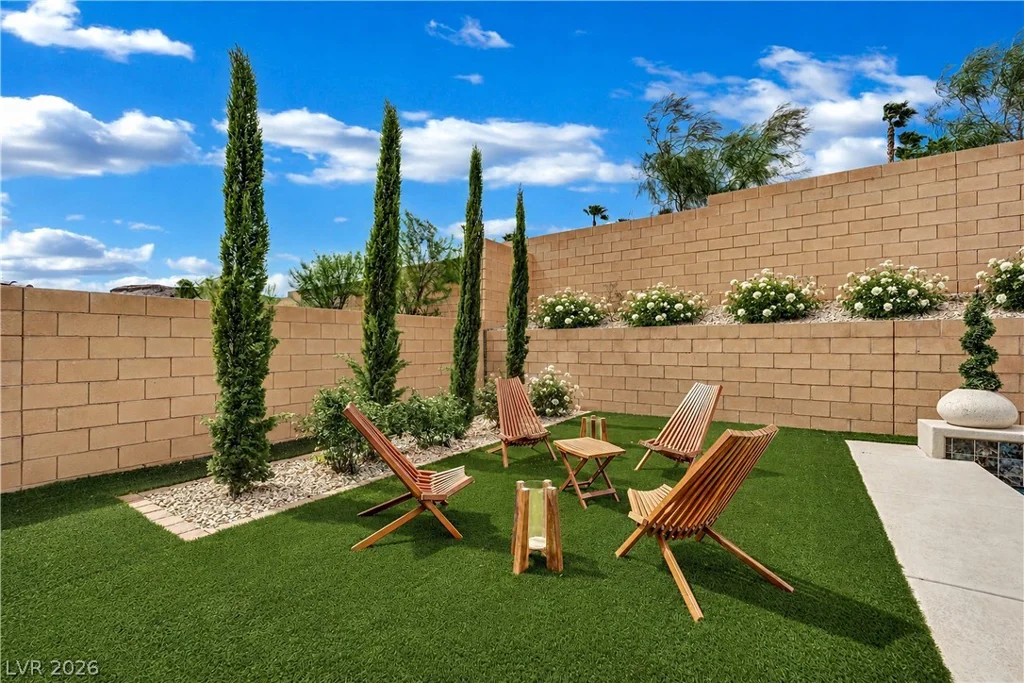 30 Barrio Alto, Henderson, NV 89011