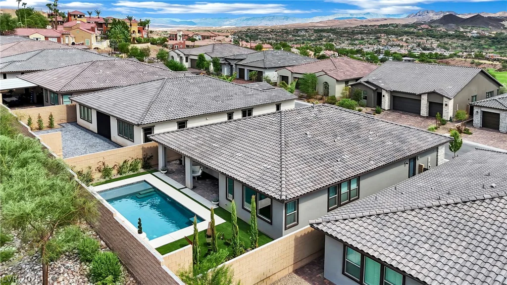 30 Barrio Alto, Henderson, NV 89011