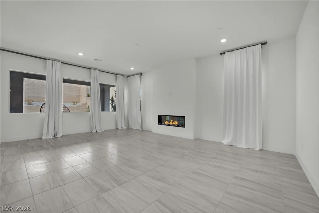 30 Barrio Alto, Henderson, NV 89011