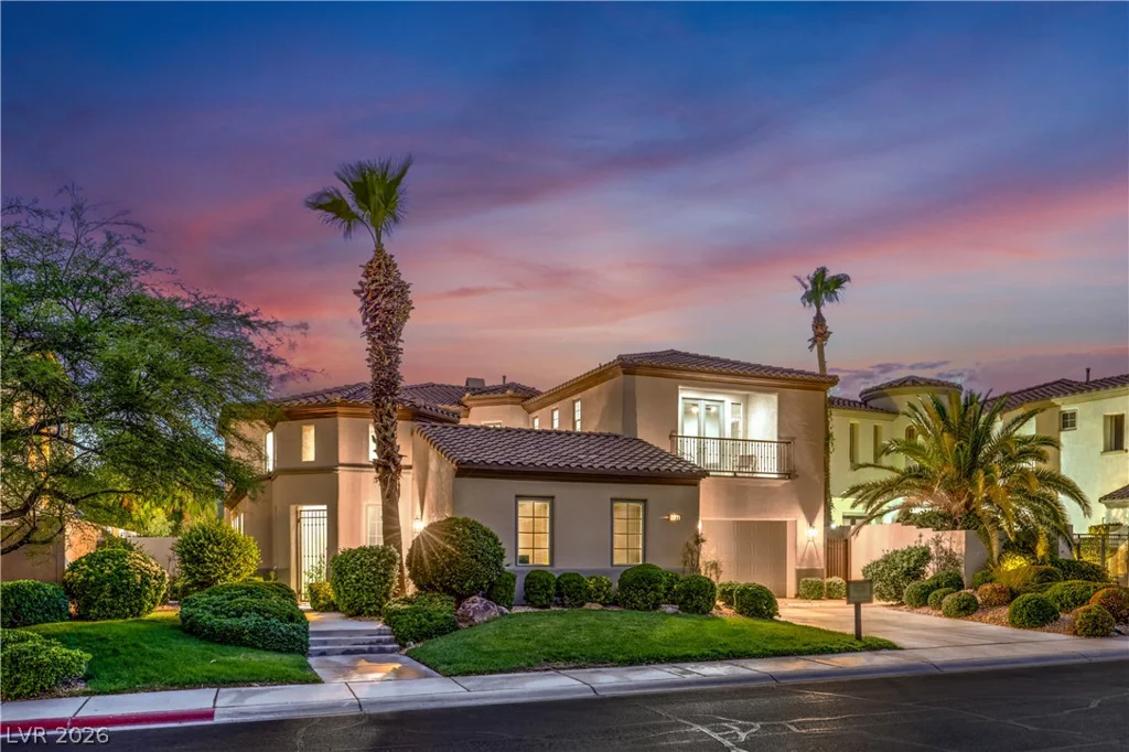 2571 Red Springs, Las Vegas, NV 89135