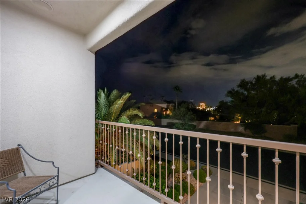 2571 Red Springs, Las Vegas, NV 89135