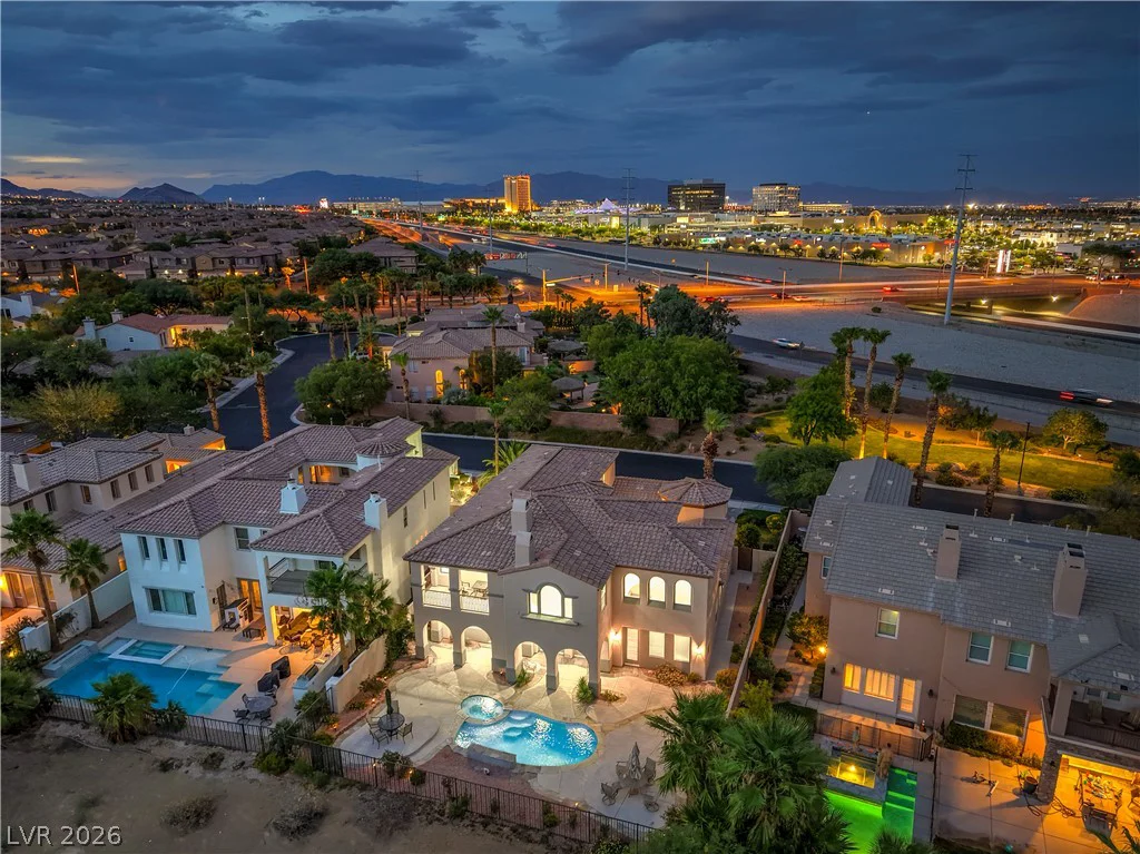 2571 Red Springs, Las Vegas, NV 89135