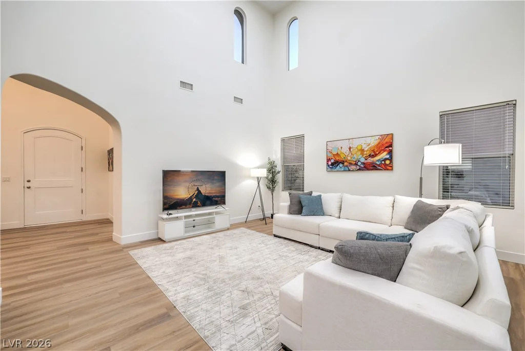 2571 Red Springs, Las Vegas, NV 89135