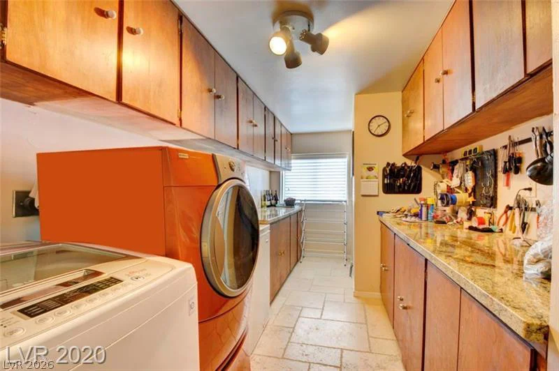 1804 Chapman, Las Vegas, NV 89104